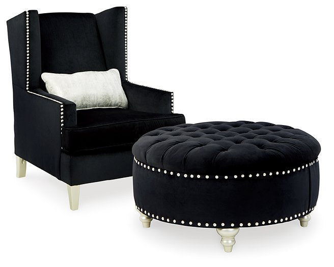 Harriotte Living Room Set