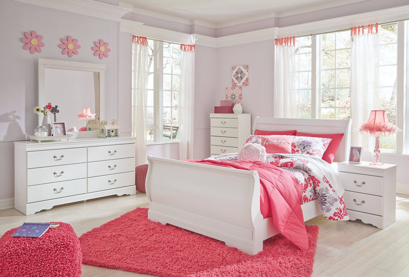 Anarasia Bedroom Set