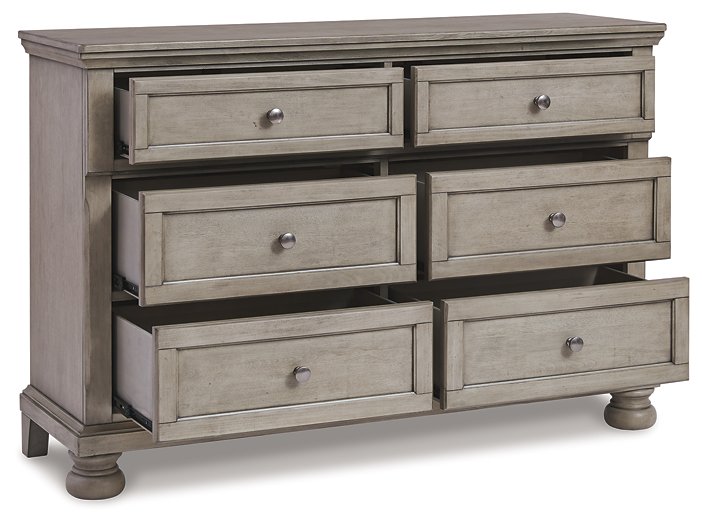 Lettner Dresser