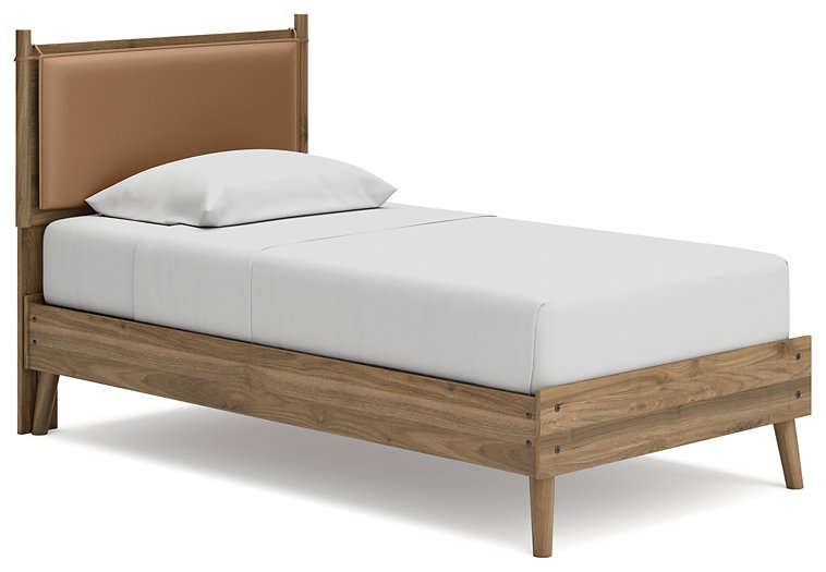 Aprilyn Bed