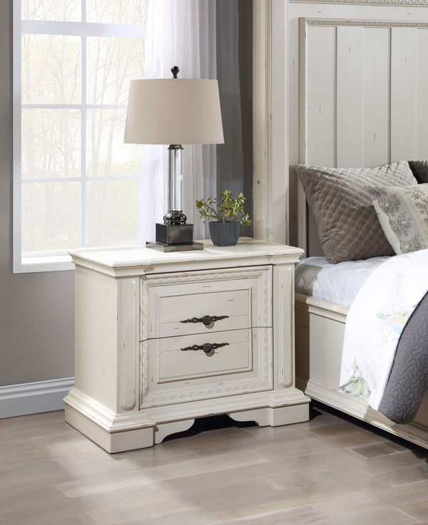 Evelyn 2-drawer Nightstand with USB Ports Antique White image